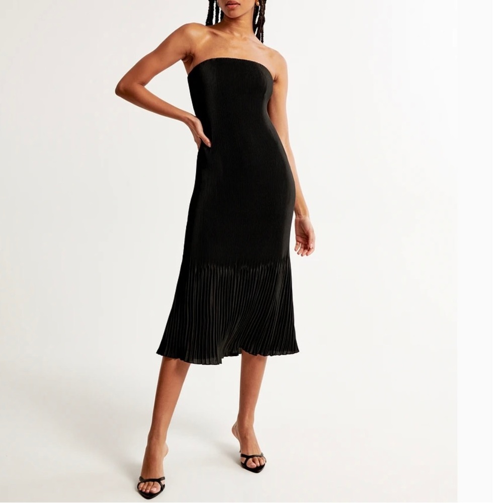 Abercrombie Giselle Pleat Release Midi Dress - Black XS petite